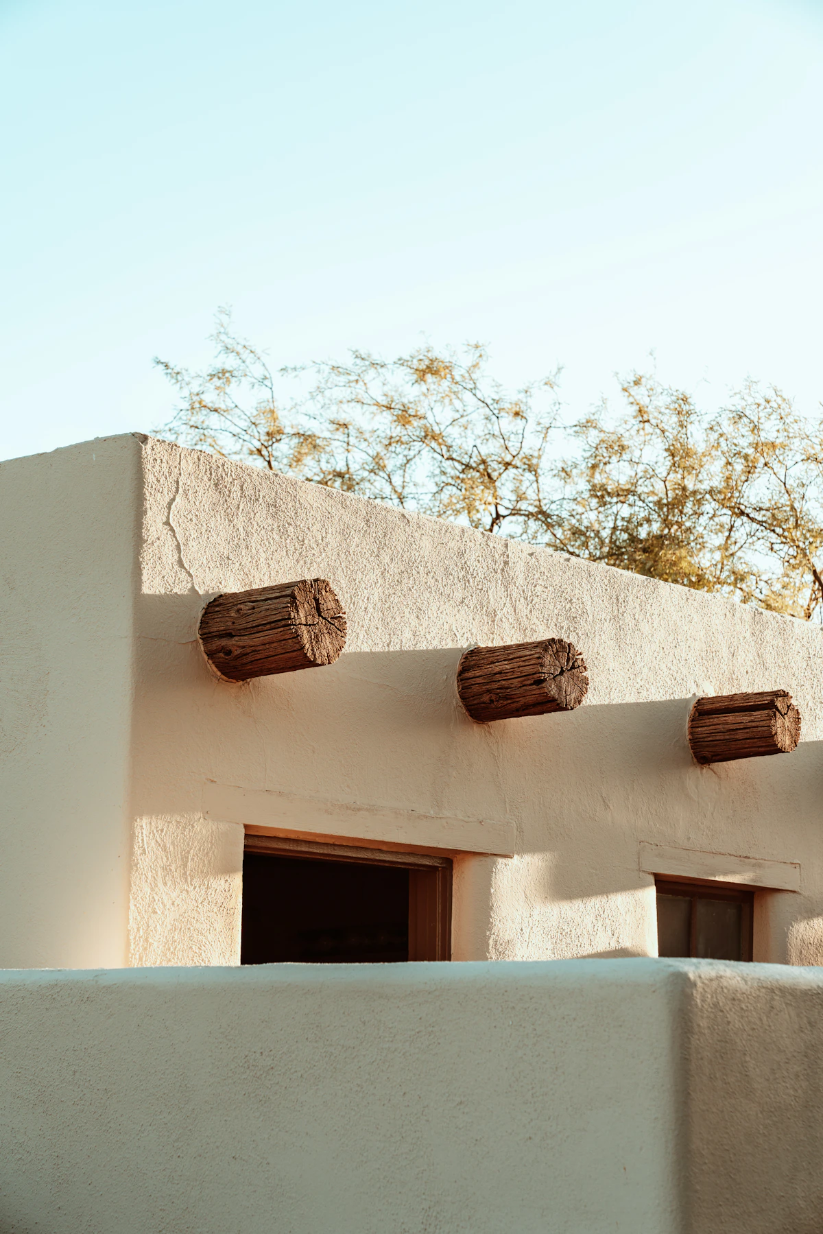 Block wall construction crew in Queen Creek Arizona